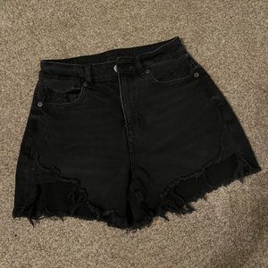 American Eagle highest rise mom short